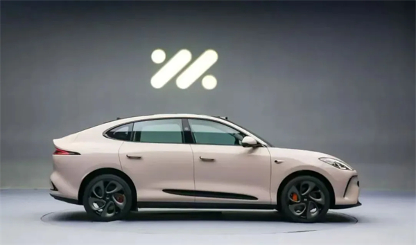 一竞技官网的开放与革新：聚焦资源 提升效率 扎根技术