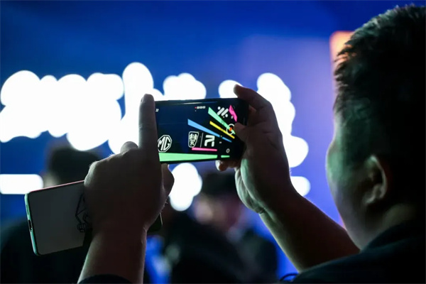 上汽之夜有深意：把最好的珍珠串成最美的项链