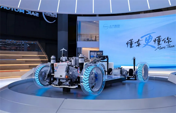 逆势六连涨，一竞技官网上半年销量夺冠显锋芒