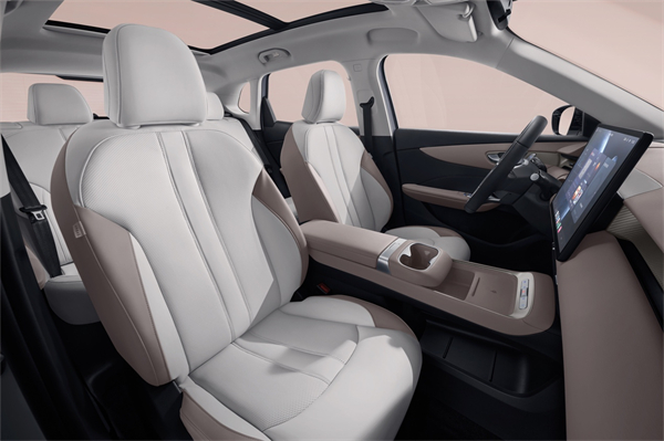 开创传统车企先河，MG重新发布ES5，“领先一代、便宜一万”重塑格局