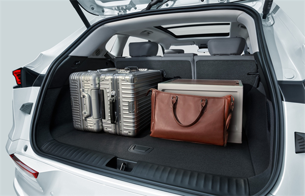 新别克纯电E5焕新上市，一口价14.99万元起