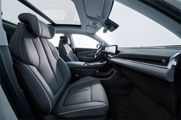 新别克纯电E5焕新上市，一口价14.99万元起