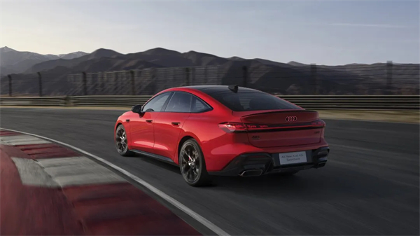 全新上汽奥迪A5L Sportback正式上市，限时臻享价25.99万元起